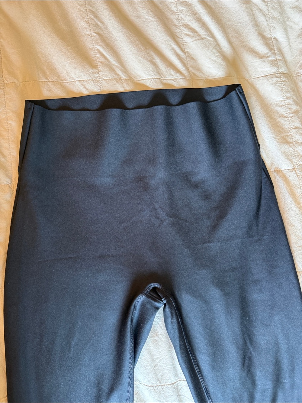 ALO airlift high waist sleek Black Performance Leggings size Large - Picture 3 of 8